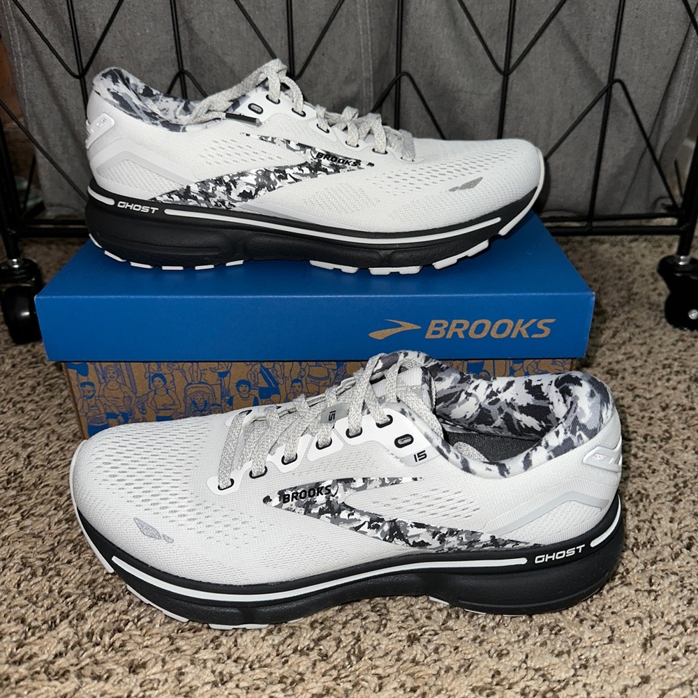 Brooks Ghost 15